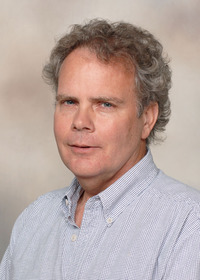 Portrait of Dr. Alan Henn